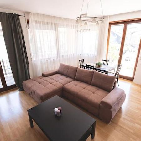 Apartamento Bright Downtown Balcony Retreat Budapest Exterior foto